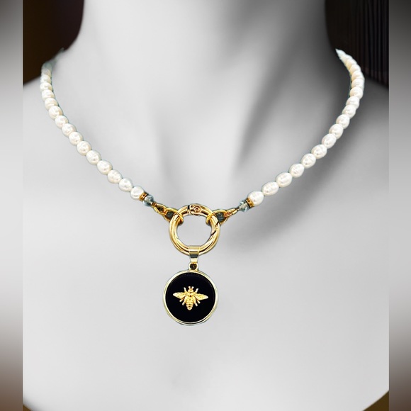 Bee Charm Pearl Necklace - Picture 4 of 8